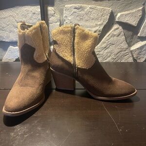 Sugar Brown and Cream Heeled Boots